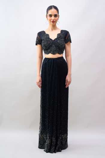 Buy_Tarun Tahiliani_Black Sweetheart Neck Embroidered Blouse And Saree Set 