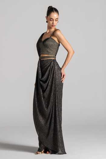 Namrata Joshipura Black Sweetheart Neck Shimmer Pleated Saree Set With Belt at Aza Fashions Namrata Joshipura_Black Sweetheart Neck Shimmer Pleated Saree Set With Belt _at_Aza_Fashions