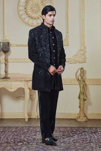 Buy Sven Suits Black Velvet Embroidered Jacket And Kurta Set Online at Aza Fashions Buy_Sven Suits_Black Velvet Embroidered Jacket And Kurta Set _Online_at_Aza_Fashions