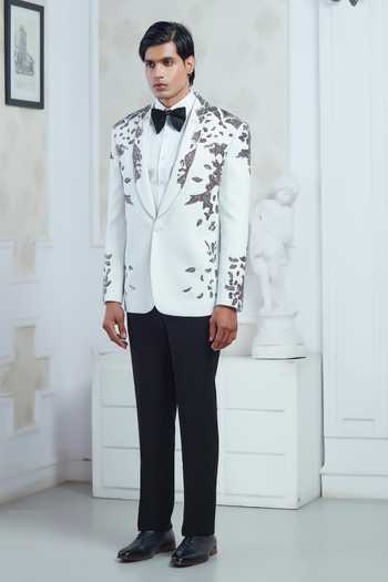 Sven Suits Cutdana Embroidered Suit Set 