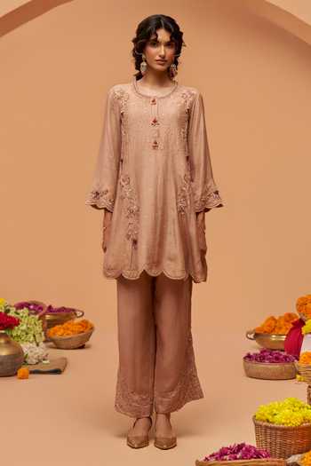 Buy Hirika & Dhruti Beige Silk, Cotton, Organza Round Neck Hand Embroidered Kurta Set Online at Aza Fashions Buy_Hirika & Dhruti_Beige Silk, Cotton, Organza Round Neck Hand Embroidered Kurta Set _Online_at_Aza_Fashions