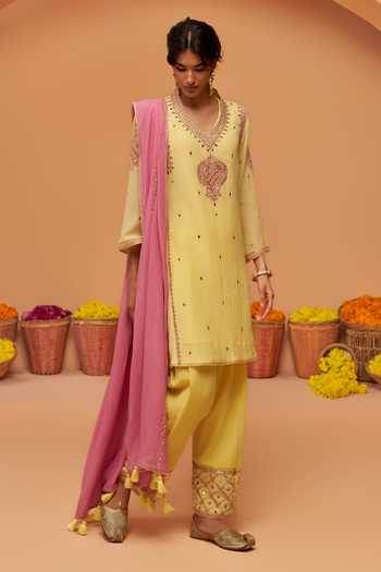 Hirika & Dhruti Yellow Chanderi V-neck, Yes Hand Embroidered Kurta Set Online at Aza Fashions Hirika & Dhruti_Yellow Chanderi V-neck, Yes Hand Embroidered Kurta Set _Online_at_Aza_Fashions