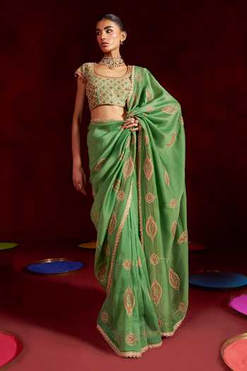 Hirika & Dhruti Hand Embroidered Saree With Blouse 