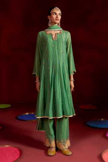 Hirika & Dhruti Panelled Embroidered Anarkali Set 