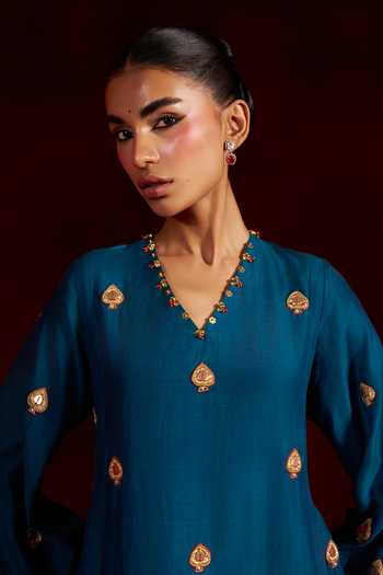 Shop Hirika & Dhruti Blue Silk, Cotton V-neck Hand Embroidered Kurta And Pant Set Online at Aza Fashions Shop_Hirika & Dhruti_Blue Silk, Cotton V-neck Hand Embroidered Kurta And Pant Set _Online_at_Aza_Fashions