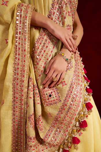Shop Hirika & Dhruti Yellow Chanderi, Tissue, Silk V-neck Embroidered Saree With Blouse Shop_Hirika & Dhruti_Yellow Chanderi, Tissue, Silk V-neck Embroidered Saree With Blouse