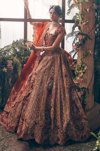 Label Ankush Jain Orange Organza Sweetheart Neck Sunset Embroidered Bridal Lehenga Set Online at Aza Fashions Label Ankush Jain_Orange Organza Sweetheart Neck Sunset Embroidered Bridal Lehenga Set _Online_at_Aza_Fashions