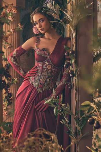 Buy Label Ankush Jain Maroon Organza, Satin Sweetheart Neck Embroidered Pre-draped Skirt Saree Set Online at Aza Fashions Buy_Label Ankush Jain_Maroon Organza, Satin Sweetheart Neck Embroidered Pre-draped Skirt Saree Set _Online_at_Aza_Fashions