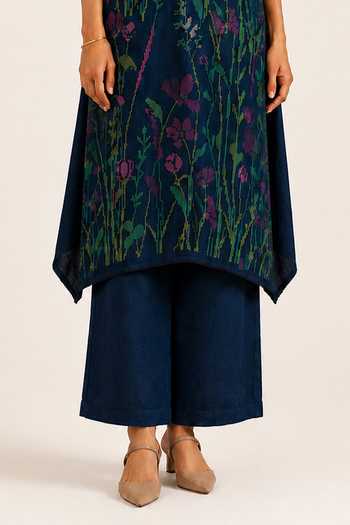 Kaveri Blue Linen V-neck Criss Cross Lane Fly Free Tunic And Pant Set Online at Aza Fashions Kaveri_Blue Linen V-neck Criss Cross Lane Fly Free Tunic And Pant Set _Online_at_Aza_Fashions