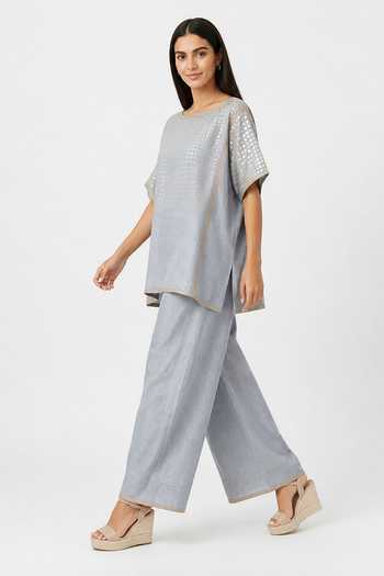 Kaveri Grey Linen Boat Neck Sunlit Tiles Square Top And Pant Set Online at Aza Fashions Kaveri_Grey Linen Boat Neck Sunlit Tiles Square Top And Pant Set _Online_at_Aza_Fashions