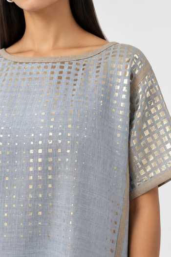 Buy Kaveri Grey Linen Boat Neck Sunlit Tiles Square Top And Pant Set Online at Aza Fashions Buy_Kaveri_Grey Linen Boat Neck Sunlit Tiles Square Top And Pant Set _Online_at_Aza_Fashions
