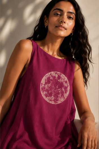 Kaveri_Wine Linen Round Neck Waves Midi Dress _Online_at_Aza_Fashions