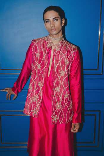 Punit Balana Embroidered Bundi & Kurta Set 
