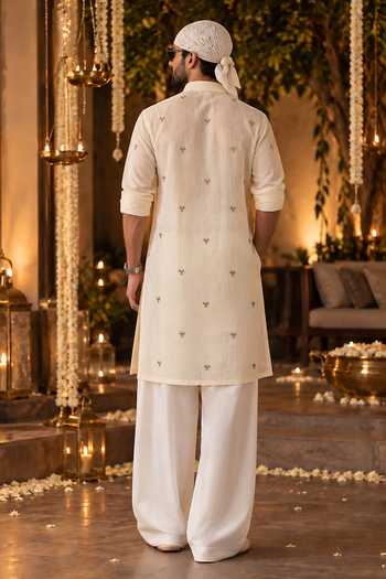 Label Lila Embroidered Kurta & Dhoti Pant Set 