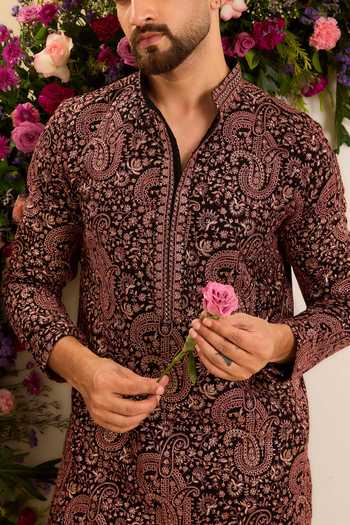 Buy Kasbah Black Georgette Noir Rouge Paisley Embroidered Kurta Online at Aza Fashions Buy_Kasbah_Black Georgette Noir Rouge Paisley Embroidered Kurta _Online_at_Aza_Fashions