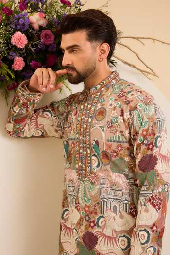 Buy_Kasbah_Grey Georgette The Courtyard Floral And Fauna Embroidered Kurta _Online_at_Aza_Fashions