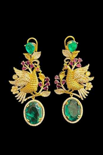 Amaara Jewels Gold Plated Floral Vine Motif Pendant Necklace Set Online at Aza Fashions Amaara Jewels_Gold Plated Floral Vine Motif Pendant Necklace Set _Online_at_Aza_Fashions
