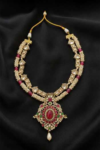 Amaara Jewels Stone Studded Pendant Necklace Set 