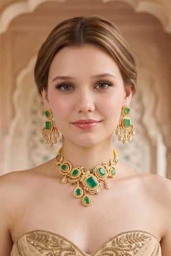 Amaara Jewels Stome Embellished Necklace Set 