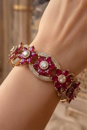 Amaara Jewels Stone Embellished Bangle 