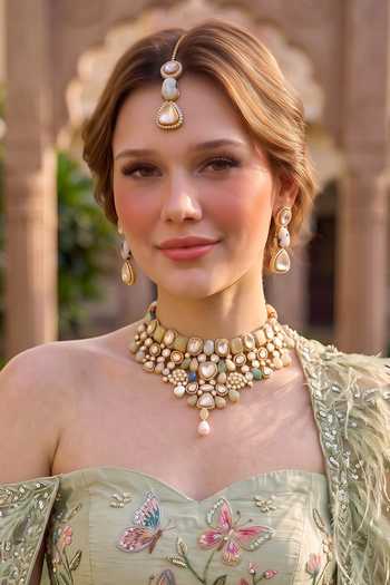 Amaara Jewels Stone Studded Necklace Set 