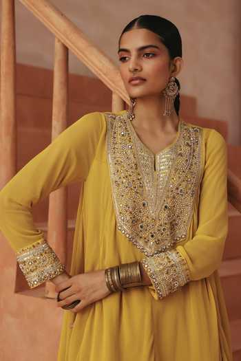 Buy_Basanti Kapde Aur Koffee_Yellow Georgette Sequins Split V-neck, Embroidered Peplum Kurta And Dhoti Pant Set _Online_at_Aza_Fashions