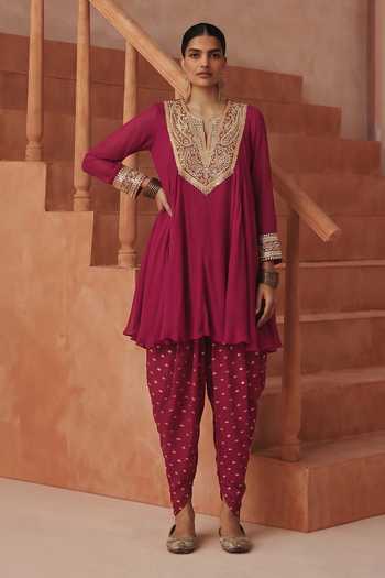 Basanti Kapde Aur Koffee Embroidered Peplum Kurta & Dhoti Pant Set