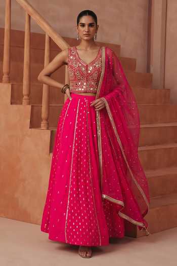 Basanti Kapde Aur Koffee Pink Silk, Organza, Satin V-neck Embroidered Lehenga Set Online at Aza Fashions Basanti Kapde Aur Koffee_Pink Silk, Organza, Satin V-neck Embroidered Lehenga Set _Online_at_Aza_Fashions