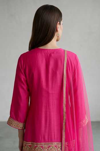Basanti Kapde Aur Koffee_Fuchsia Georgette, Net Round Neck, Yes Embroidered Kurta Sharara Set _Online_at_Aza_Fashions