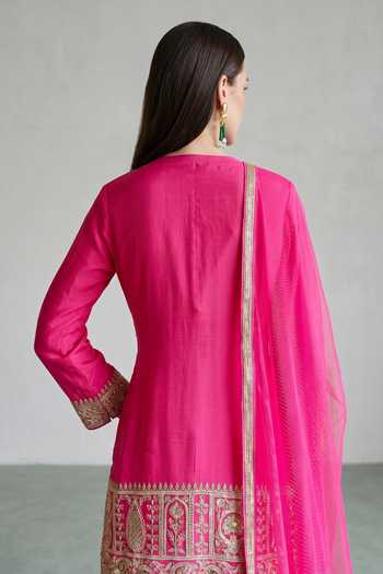Basanti Kapde Aur Koffee Pink Georgette, Net Round Neck Embroidered Kurta Sharara Set Online at Aza Fashions Basanti Kapde Aur Koffee_Pink Georgette, Net Round Neck Embroidered Kurta Sharara Set _Online_at_Aza_Fashions
