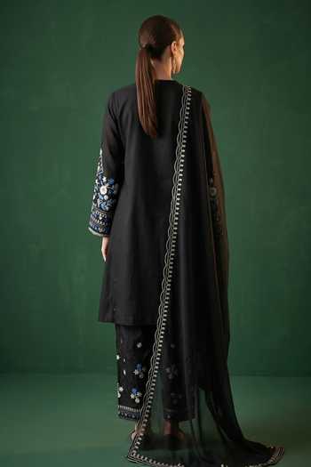 Basanti Kapde Aur Koffee Embroidered Kurta Pant Set 
