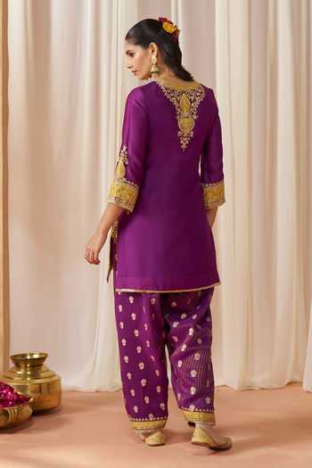 Sheetal Batra Adeela Kashmiri Tilla Embroidered Kurta Salwar Set