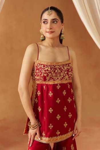 Sheetal Batra Maroon Silk, Chanderi Square Neck Najma Kurta Set Online at Aza Fashions Sheetal Batra_Maroon Silk, Chanderi Square Neck Najma Kurta Set _Online_at_Aza_Fashions