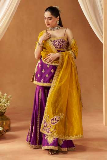 Sheetal Batra Najma Embroidered Kurta Set 