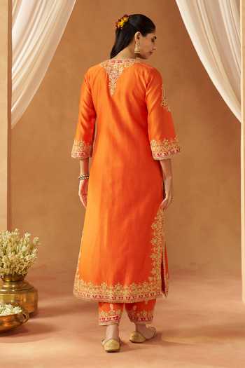 Sheetal Batra Mubina Silk Chanderi Embroidered Kurta Set
