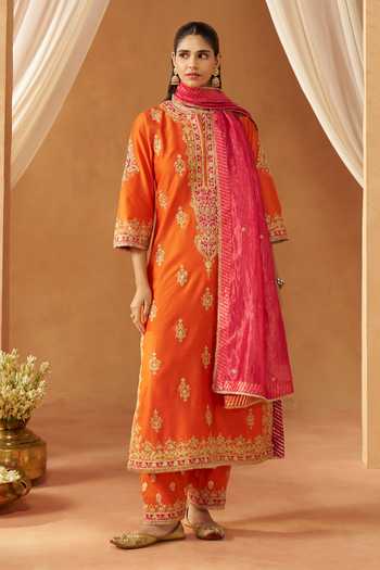 Sheetal Batra Mubina Silk Chanderi Embroidered Kurta Set