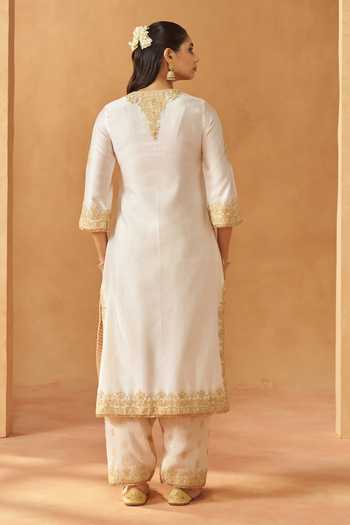 Sheetal Batra Mubina Embroidered Kurta Set