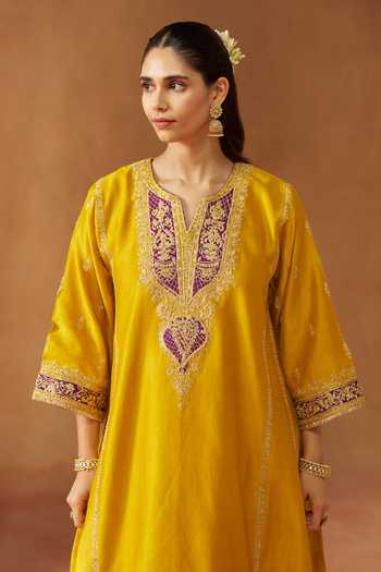 Sheetal Batra Yellow Silk, Chanderi Split V-neck Maahgul Embroidered Kurta Set Online at Aza Fashions Sheetal Batra_Yellow Silk, Chanderi Split V-neck Maahgul Embroidered Kurta Set _Online_at_Aza_Fashions