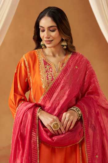 Buy Sheetal Batra Orange Silk, Chanderi Split V-neck, Yes Maahgul Neckline Embroidered Kurta Set Online at Aza Fashions Buy_Sheetal Batra_Orange Silk, Chanderi Split V-neck, Yes Maahgul Neckline Embroidered Kurta Set _Online_at_Aza_Fashions