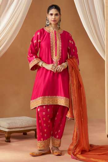 Sheetal Batra Zeenal Silk Chanderi Kurta Set