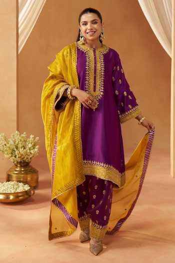 Sheetal Batra Zeenal Silk Chanderi Embroidered Kurta Set