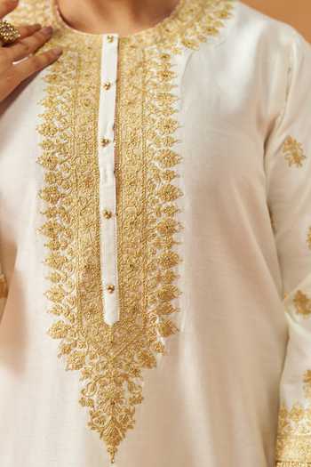 Sheetal Batra Ivory Silk, Chanderi Round Neck, Yes Zeenal Embroidered Kurta Set at Aza Fashions Sheetal Batra_Ivory Silk, Chanderi Round Neck, Yes Zeenal Embroidered Kurta Set _at_Aza_Fashions