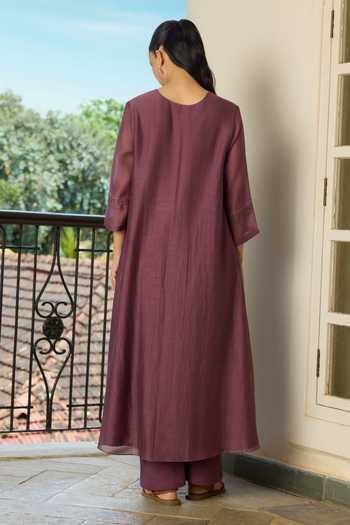Vaayu Amethyst Applique Kurta & Pant Co-ord Set