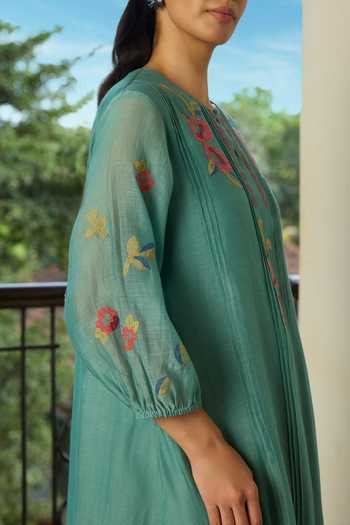 Vaayu Blue Cotton, Muslin Round Neck Aqua Applique Kurta And Pant Set Online at Aza Fashions Vaayu_Blue Cotton, Muslin Round Neck Aqua Applique Kurta And Pant Set _Online_at_Aza_Fashions