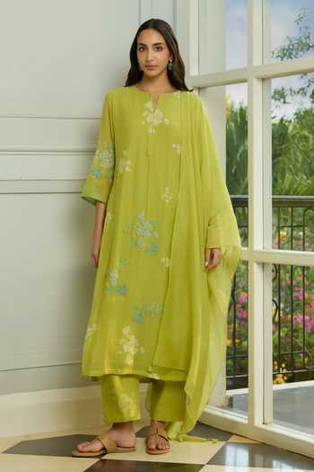 Vaayu Lime Thread Embroidered Kurta Set