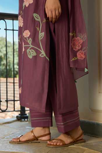 Buy Vaayu Purple Cotton, Muslin Amethyst Floral Applique Kurta Set Online at Aza Fashions Buy_Vaayu_Purple Cotton, Muslin Amethyst Floral Applique Kurta Set _Online_at_Aza_Fashions