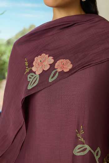 Vaayu Purple Cotton, Muslin Amethyst Floral Applique Kurta Set at Aza Fashions Vaayu_Purple Cotton, Muslin Amethyst Floral Applique Kurta Set _at_Aza_Fashions