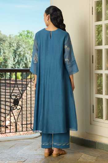 Vaayu Thread Embroidered Kurta & Pant Co-ord Set