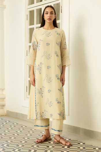 Vaayu Ecru Embroidered Kurta & Pant Co-Ord Set