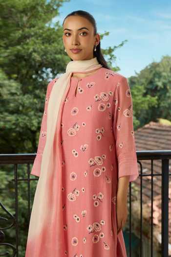 Vaayu Pink Cotton, Muslin Round Neck Blush Embroidered Kurta Set Online at Aza Fashions Vaayu_Pink Cotton, Muslin Round Neck Blush Embroidered Kurta Set _Online_at_Aza_Fashions